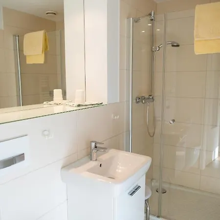 فندق Gaestehaus Sonnenhof كاسيل
