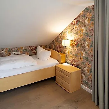 מלון Gaestehaus Sonnenhof *